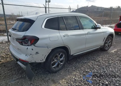 2023 BMW X3 xDrive30I z USA, uszkodzony, nr VIN 5UX53DP01P9S65668